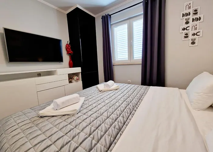 Royal Adriatic Residence